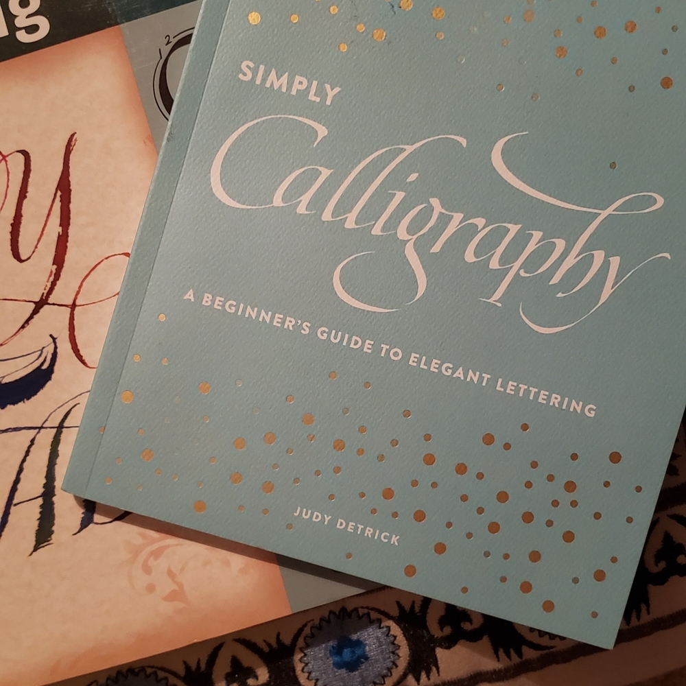 Books - Picture 3 of 3